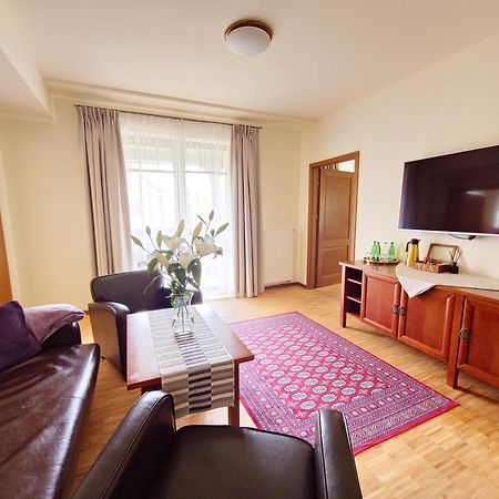 Jasny Dwor Hotel Polanica-Zdroj Luaran gambar