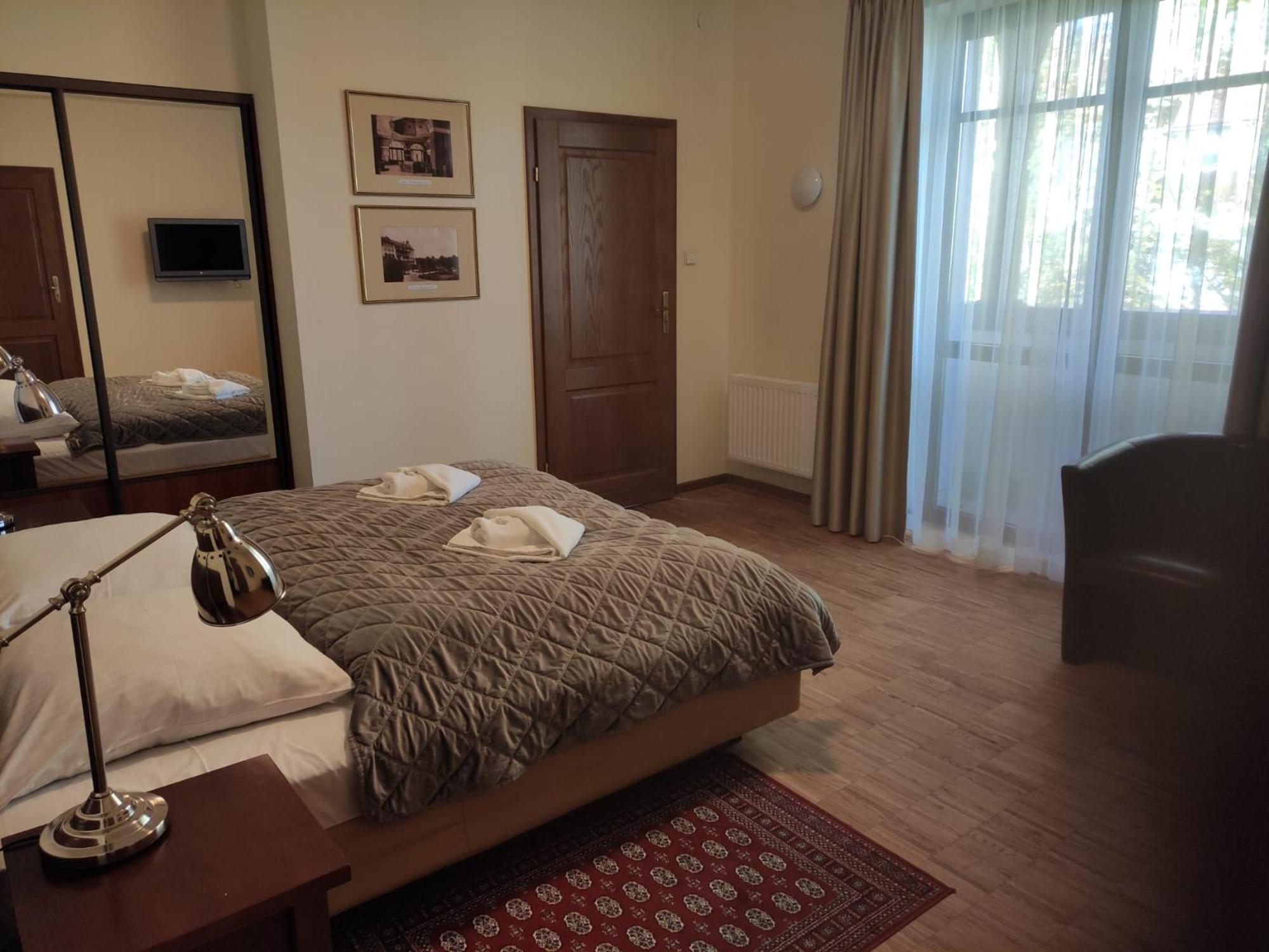 Jasny Dwor Hotel Polanica-Zdroj Luaran gambar