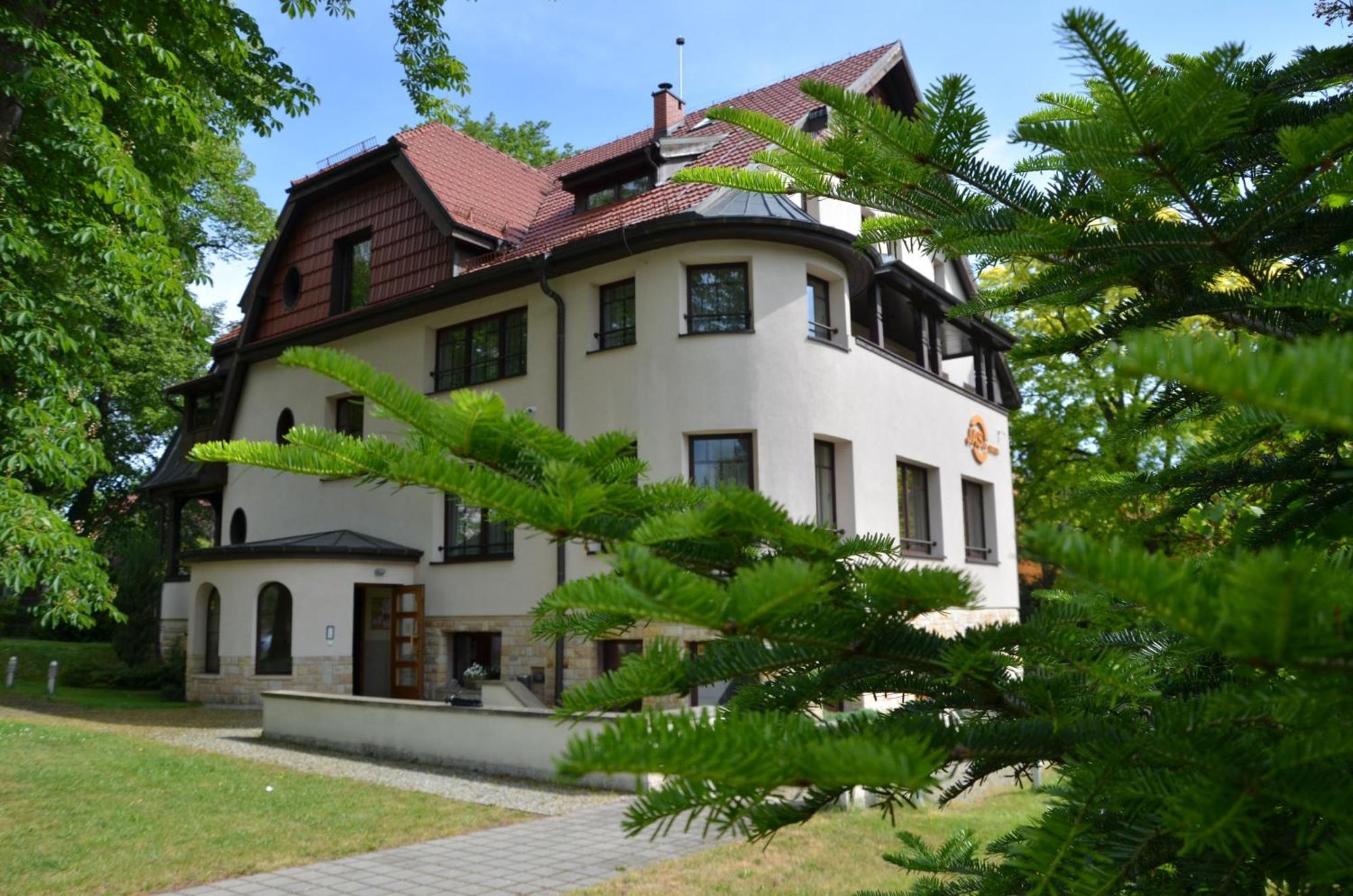 Jasny Dwor Hotel Polanica-Zdroj Luaran gambar