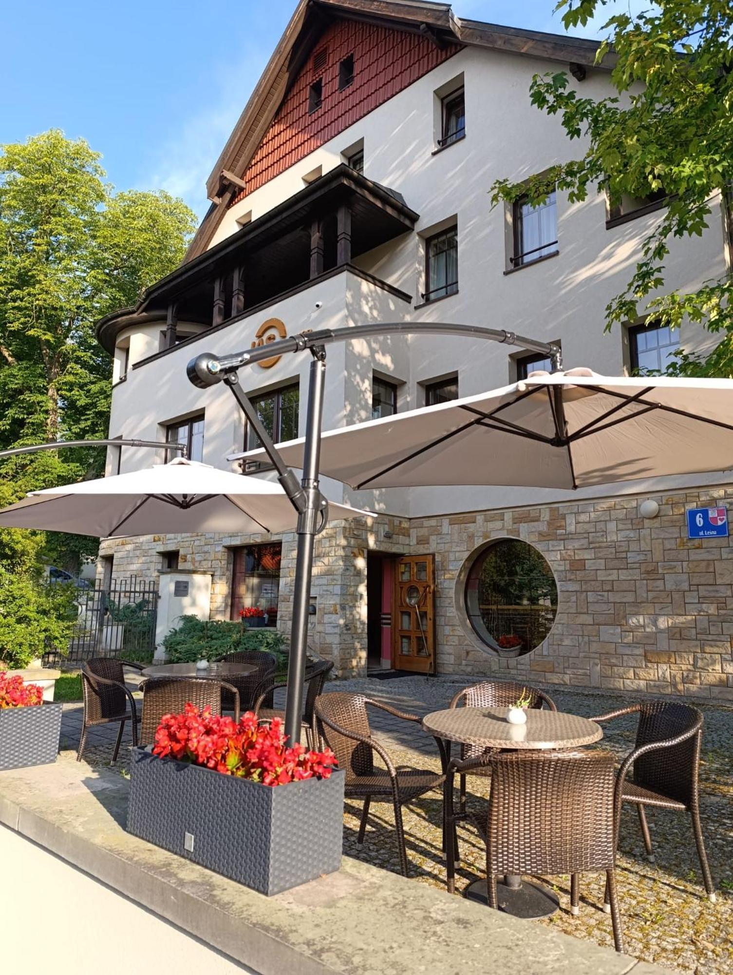 Jasny Dwor Hotel Polanica-Zdroj Luaran gambar