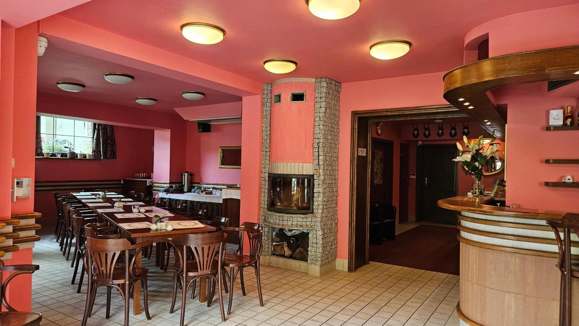 Jasny Dwor Hotel Polanica-Zdroj Luaran gambar
